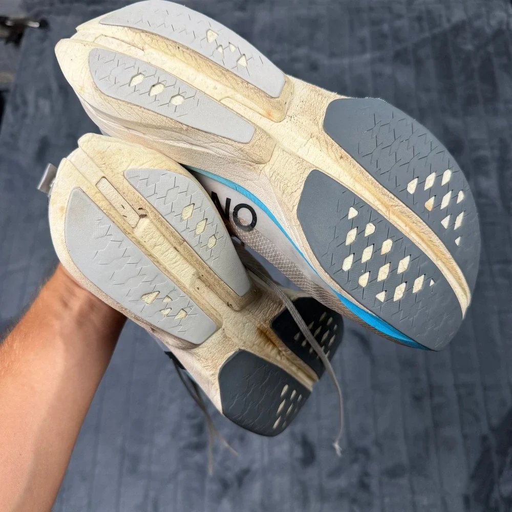 On Running Cloudboom Echo 3 Mens 7.5 Pink Blue White Carbon Road Racing Shoes